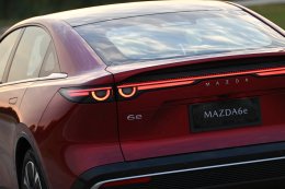 เผยสเป็ค The All-Electric Mazda6e รถไฟฟ้า 100% รุ่นแรกบุกไทย ท้าชนซีดานยุคใหม่ด้วยดีไซน์รางวัลระดับโลกและสมรรถนะจินบะ-อิตไต