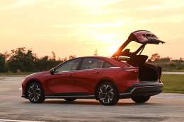 เผยสเป็ค The All-Electric Mazda6e รถไฟฟ้า 100% รุ่นแรกบุกไทย ท้าชนซีดานยุคใหม่ด้วยดีไซน์รางวัลระดับโลกและสมรรถนะจินบะ-อิตไต