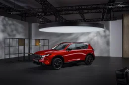 Mazda CX-5 2026: กลับมาใหม่ ใหญ่กว่าเดิม เท่กว่าเดิม...แต่ปุ่มหาย!