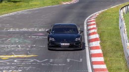 “ได้เวลาขอคืน” New Porsche Taycan Turbo GT สวนกลับ Tesla Model S Plaid ทุบเวลาที่สนาม Nurburgring ไปด้วยเวลา 7:07.55 นาที!!