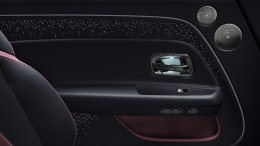 เปิดตัวอย่างเป็นทางการ Rolls-Royce Black Badge Spectre เริ่มต้น 41.5 ล้าน