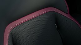 เปิดตัวอย่างเป็นทางการ Rolls-Royce Black Badge Spectre เริ่มต้น 41.5 ล้าน