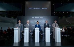 เฉลิมฉลองการเปิดตัวสุดยิ่งใหญ่ Porsche Centre Bangna ครอบคลุมพื้นที่โซนกรุงเทพ ฝั่งตะวันออกเฉียงใต้!
