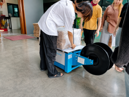 จัดส่งเครื่องรัดกล่อง รุ่น WE-801L