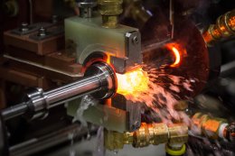 เหล็กชนิดใดสามารถชุบแข็งด้วย Induction Hardening ได้บ้าง?