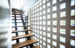 ศูนย์รับสร้างบ้านพันธ์ธนา ก่อสร้าง จำกัด 