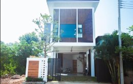 ศูนย์รับสร้างบ้านพันธ์ธนา ก่อสร้าง จำกัด 