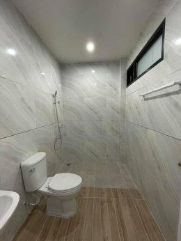 ทาวน์โฮมชั้นเดียว 2 นอน 1 น้ำ 