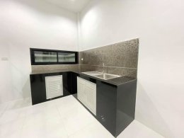 ทาวน์โฮมชั้นเดียว 2 นอน 1 น้ำ 