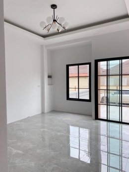 ทาวน์โฮมชั้นเดียว 2 นอน 1 น้ำ 