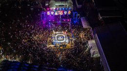 Temporary boxing ring at Baan Thoet Thai, Mae Fah Luang Super Fight Muay Thai event.