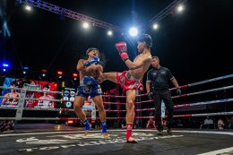 Temporary boxing ring at Baan Thoet Thai, Mae Fah Luang Super Fight Muay Thai event.