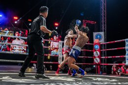 Temporary boxing ring at Baan Thoet Thai, Mae Fah Luang Super Fight Muay Thai event.
