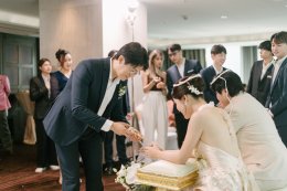 พิธีกรไทย–เกาหลี 
