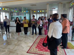 Local cultural and educational exchange meeting at Pak Kret Municipality