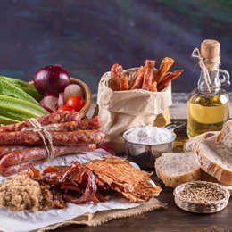 แนวทางการพัฒนาอาหารขบเคี้ยวจากเนื้อสัตว์ ทางเลือกใหม่เพื่อสุขภาพ Guidelines for Developing Alternative Healthy Meat-based Snacks 