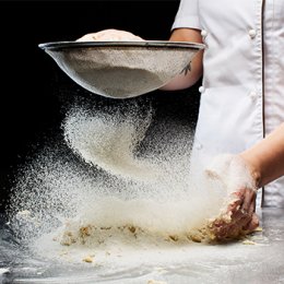 การศึกษาคุณสมบัติของแป้งสาลีในผลิตภัณฑ์เบเกอรี Effect of Wheat Flour Varieties on Bread Quality