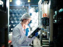 การตรวจสอบย้อนกลับดิจิทัล: หัวใจของอาหารปลอดภัยในยุคที่ความผิดพลาดมีต้นทุนสูง Traceability That Protects Brands: A Smarter Path to Food Safety Assurance