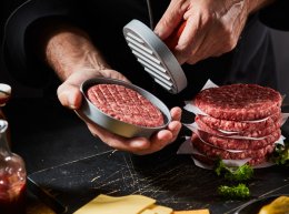 เจาะลึกนวัตกรรมเนื้อไฮบริดเพื่อยกระดับความมั่นคงทางอาหารยุคใหม่ Deep Dive into Hybrid Meat Innovation to Elevate Food Security in the New Era