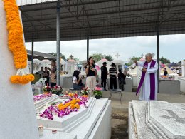 พิธีเสกสุสาน วัดแม่พระมหาทุกข์