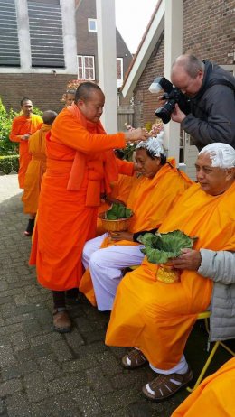 สำนักงานกำกับดูแลพระธรรมทูตไปต่างประเทศ