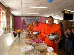 บริษัท การบินไทย บวชถวายเป็นพระราชกุศล