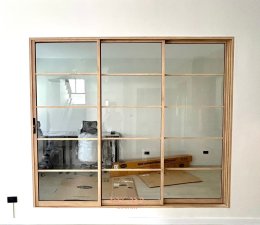 หมู่บ้านบุราสิริ กรุงเทพกรีฑา | งานออกแบบและตกแต่งภายใน พร้อมติดตั้งบิวท์อินเฟอร์นิเจอร์ครบวงจร