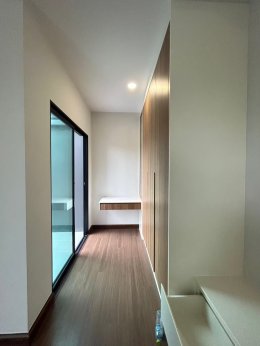 หมู่บ้านบริทาเนีย ราชพฤกษ์ ราชพฤกษ์ นครอินทร์ | งานออกแบบและตกแต่งภายใน พร้อมติดตั้งบิวท์อินเฟอร์นิเจอร์ครบวงจร