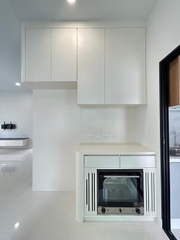 หมู่บ้านบริทาเนีย ราชพฤกษ์ ราชพฤกษ์ นครอินทร์ | งานออกแบบและตกแต่งภายใน พร้อมติดตั้งบิวท์อินเฟอร์นิเจอร์ครบวงจร