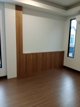 หมู่บ้านบริทาเนีย ราชพฤกษ์ ราชพฤกษ์ นครอินทร์ | งานออกแบบและตกแต่งภายใน พร้อมติดตั้งบิวท์อินเฟอร์นิเจอร์ครบวงจร