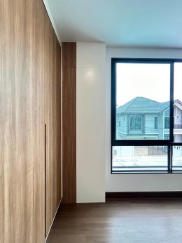 หมู่บ้านบริทาเนีย ราชพฤกษ์ ราชพฤกษ์ นครอินทร์ | งานออกแบบและตกแต่งภายใน พร้อมติดตั้งบิวท์อินเฟอร์นิเจอร์ครบวงจร