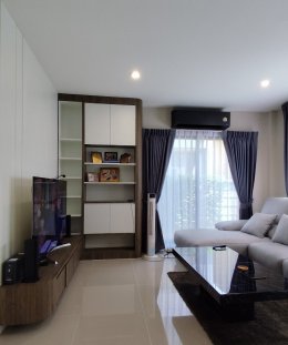 โครงการบ้านนินญา ราชพฤกษ์ อ.ปากเกร็ด นนทบุรี | งานออกแบบและตกแต่งภายใน พร้อมติดตั้งบิวท์อินเฟอร์นิเจอร์ครบวงจร