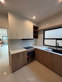 หมู่บ้านอณาสิริรังสิต| งานออกแบบและตกแต่งภายใน พร้อมติดตั้งบิวท์อินเฟอร์นิเจอร์ครบวงจร