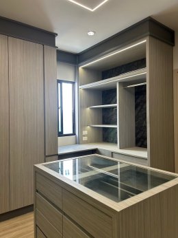 เอสตันลาดกระบัง-สุวรรณภูมิ | งานออกแบบและตกแต่งภายใน พร้อมติดตั้งบิวท์อินเฟอร์นิเจอร์ครบวงจร