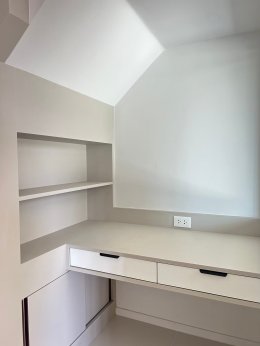 เอสตันลาดกระบัง-สุวรรณภูมิ | งานออกแบบและตกแต่งภายใน พร้อมติดตั้งบิวท์อินเฟอร์นิเจอร์ครบวงจร