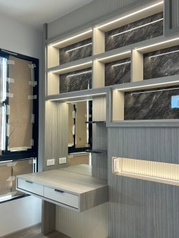 เอสตันลาดกระบัง-สุวรรณภูมิ | งานออกแบบและตกแต่งภายใน พร้อมติดตั้งบิวท์อินเฟอร์นิเจอร์ครบวงจร