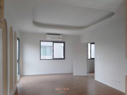 คอนโด บ้านกลางเมืองสาทรสุขสวัสดิ์ | งานออกแบบและตกแต่งภายใน พร้อมติดตั้งบิวท์อินเฟอร์นิเจอร์ครบวงจร