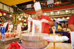 เมืองสุขสยาม ณ ไอคอนสยาม ต้อนรับเทศกาลตรุษจีนปีม้าไฟ 