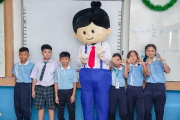 เครือเอสไมส์กรุ๊ป (S.MILES Group) จัดกิจกรรม CSR ครั้งใหญ่ เลี้ยงอาหารกลางวัน 4 สถาบัน