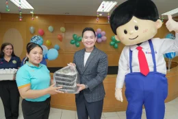 เครือเอสไมส์กรุ๊ป (S.MILES Group) จัดกิจกรรม CSR ครั้งใหญ่ เลี้ยงอาหารกลางวัน 4 สถาบัน