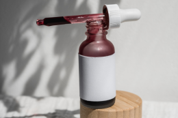 ผลิตภัณฑ์เซรั่มบำรุงผิวต่างๆ