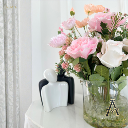 Timeless beauty from ATMO Decor flower vases