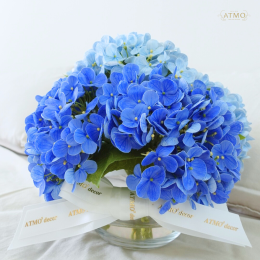 If you're just starting to decorate your home... what should your first flower vase be?
