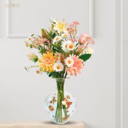 Dior Vase.. แจกันดอกไม้ที่เล่าเรื่องราวของการพบปะระหว่างความหรูหราและงานศิลป์