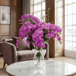 ทุบกฎการแต่งบ้าน! เสริมมู้ดความหรูหราด้วยคู่สีทรงพลัง "ฟ้าและม่วง"