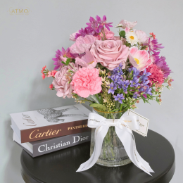 ทำไมใครๆ ก็ตกหลุมรัก Wavey Vase? แจกันตัวแทนคลื่นน้ำสุดฮิตนาทีนี้ของ Atmo Decor