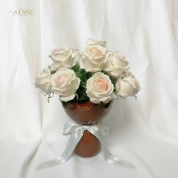 ทำไมแจกันโทน Color of Clam ถึงเป็น 'ฮีลเลอร์' ประจำบ้าน?