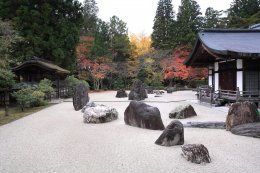 สุสานญี่ปุ่นโบราณที่โคยะซัง (Koyasan)