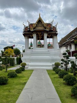 Wat Rakhang Kositaram Woramahawihan