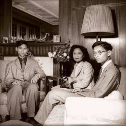 ประมวลภาพพระบรมฉายาลักษณ์